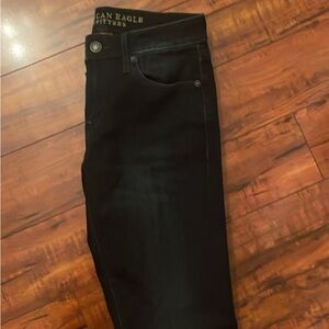 American Eagle jeans. Dark wash. 360 Extreme Flex. 28x32.